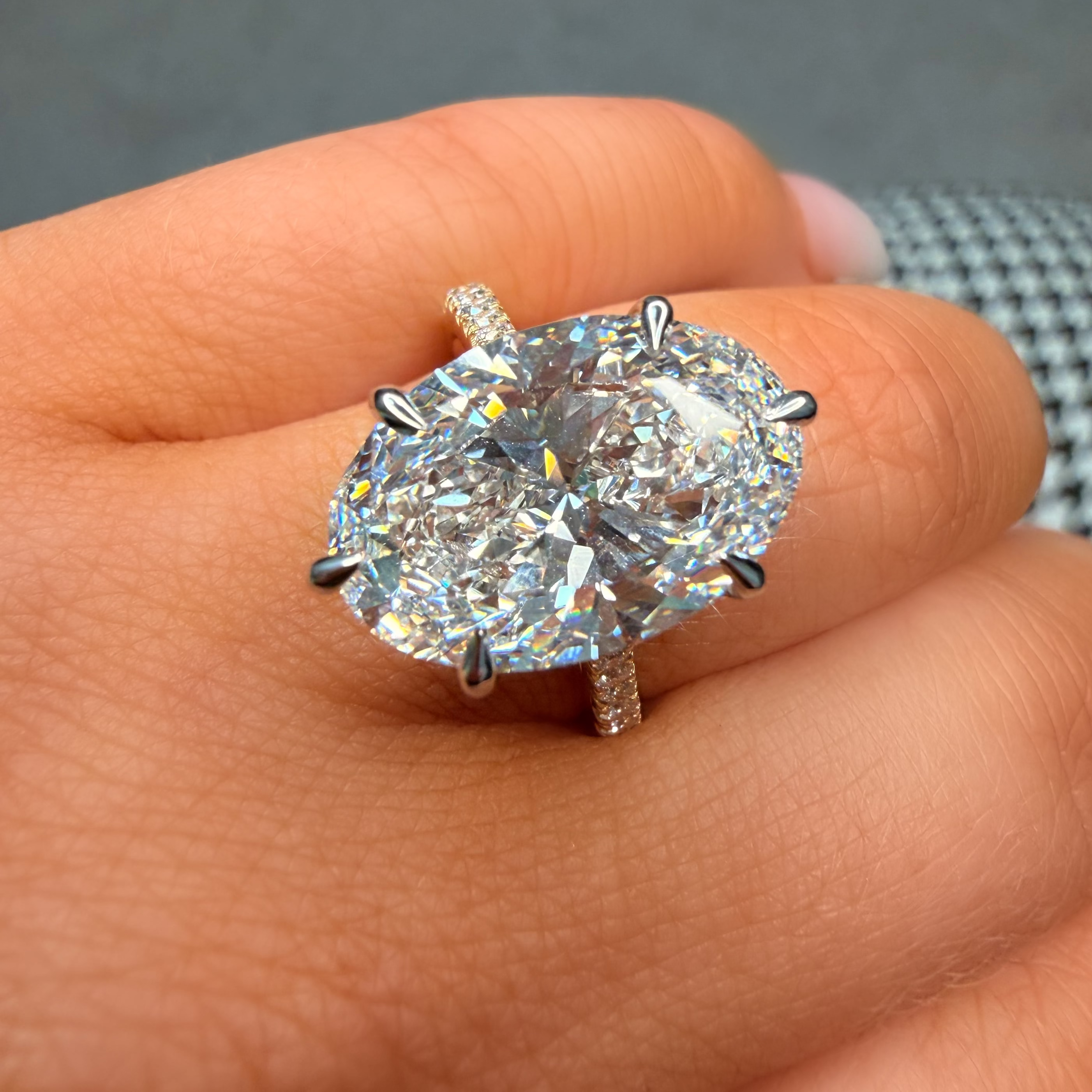 18K Gold 8.1ct Oval Lab Grown Diamond Hidden Halo Engagement Ring
