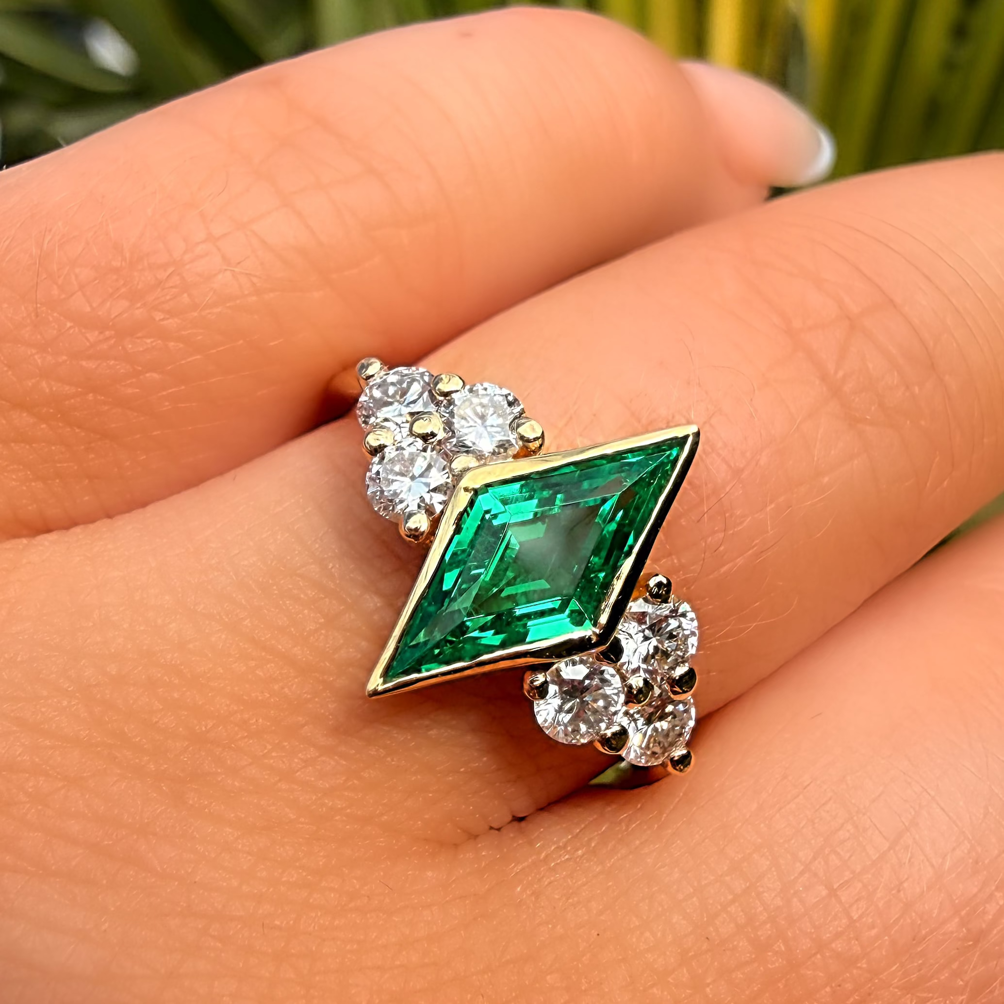 18K Yellow Gold 1.8Ct Lab Grown Lozenge Emerald Illusion Ring