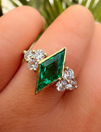 18K Yellow Gold 1.8Ct Lab Grown Lozenge Emerald Illusion Ring
