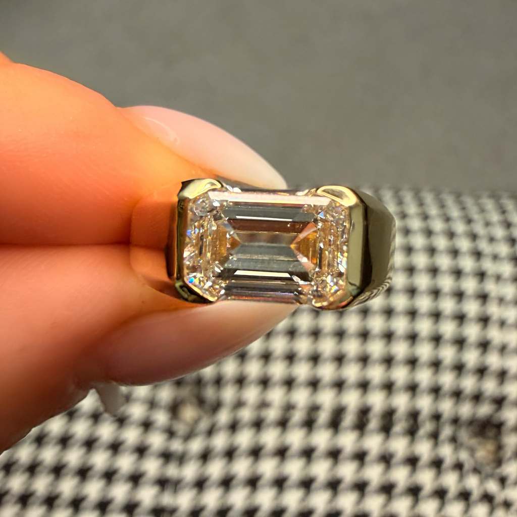 14K 2.0ct Emerald Lab Diamond Tension Set Pinky Ring