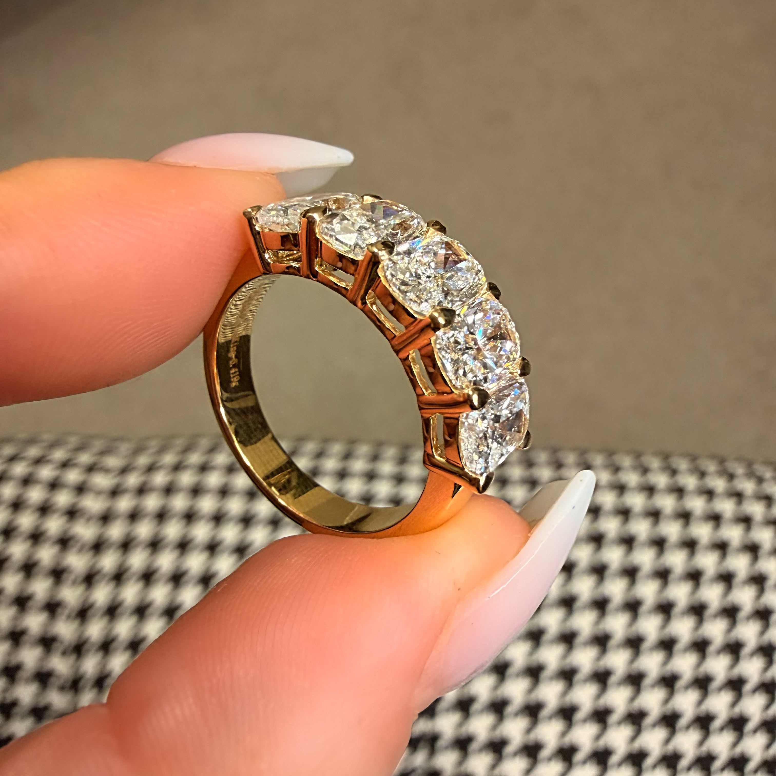 18K 4.5Ct Lab Diamond Elongated Cushion Eternity