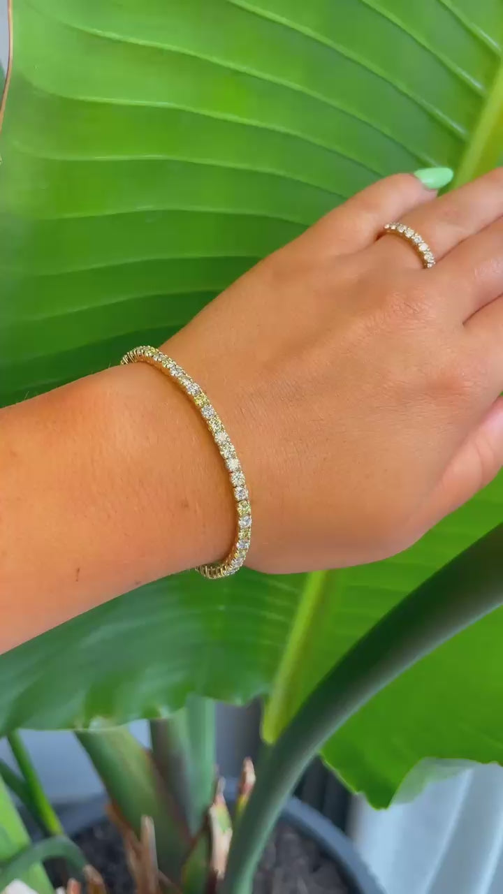 Tennis Bracelet 5.5Ct Lab Fancy Yellow and Clear Diamond 9k Casing