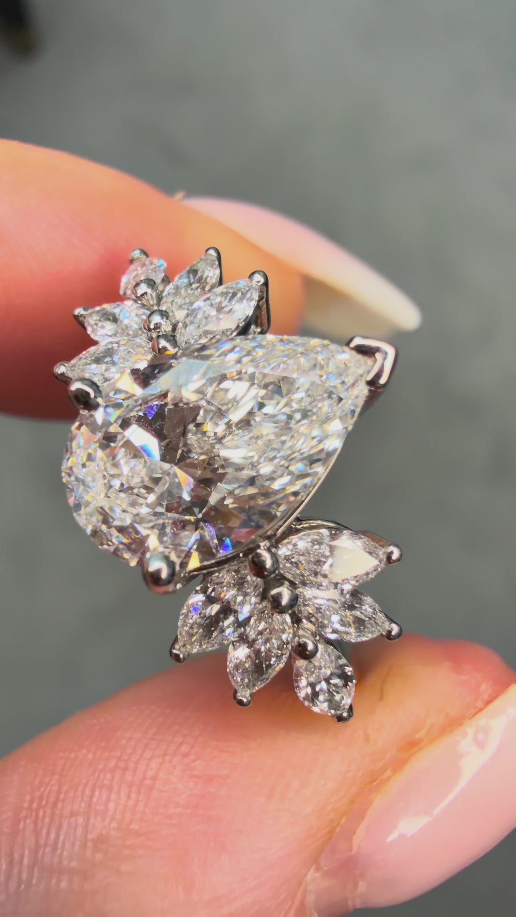 Platinum 3.2Ct Lab Grown Pear Cut Diamond Petal Ring & Band Set