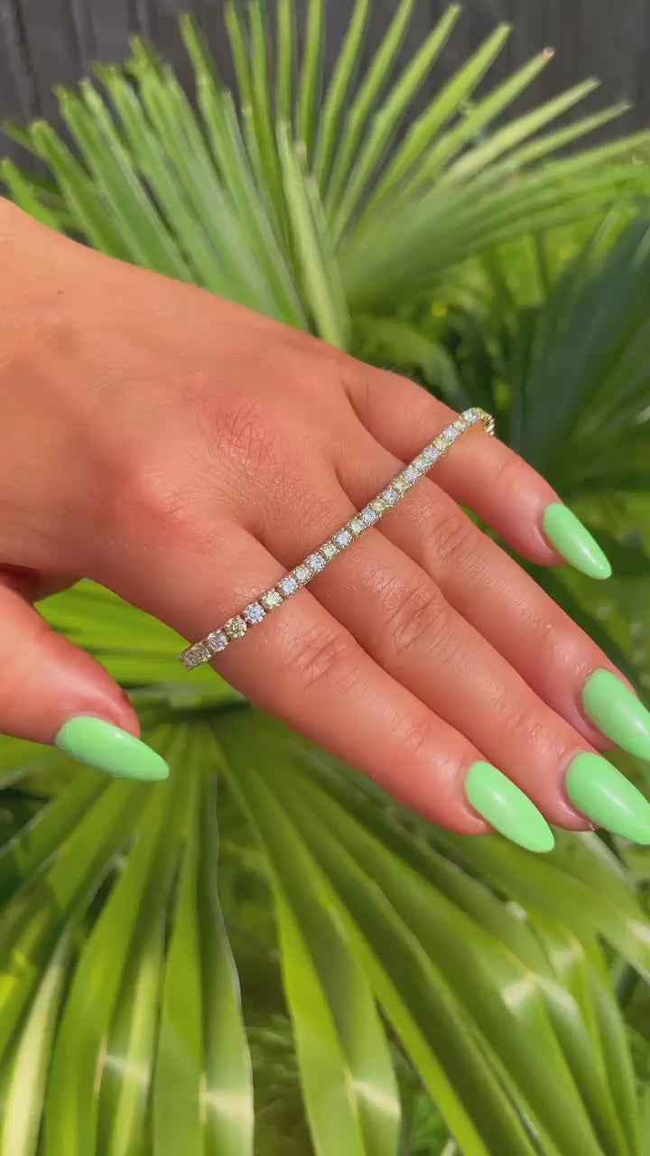 Tennis Bracelet 5.5Ct Lab Fancy Yellow and Clear Diamond 9k Casing